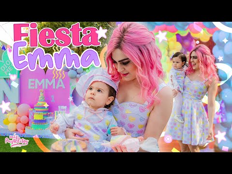 ¡Celebra con nosotros el primer cumpleaños de nuestro bebé! ¡Celebra con nosotros el primer cumpleaños de nuestro bebé!