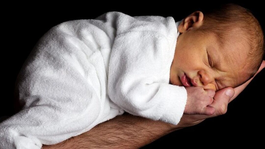 Descubre el significado de soñar que tu hijo se cae al agua 1 Descubre el significado de soñar que tu hijo se cae al agua